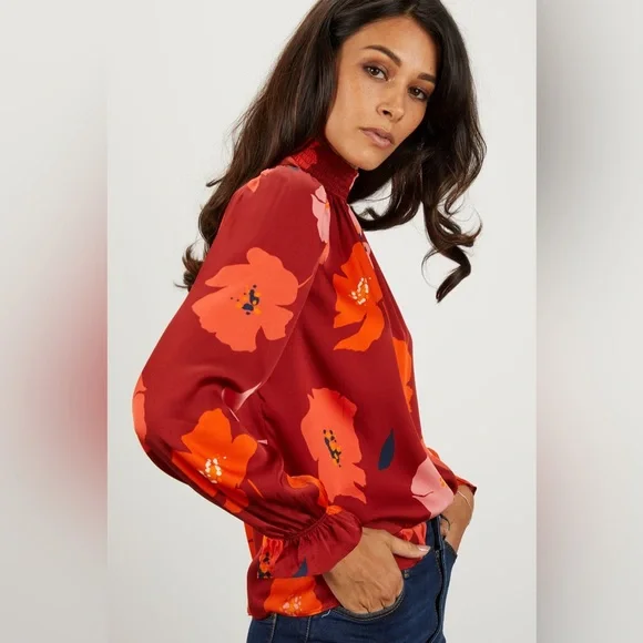 Tucker NYC Stella TopCrimson Poppies
